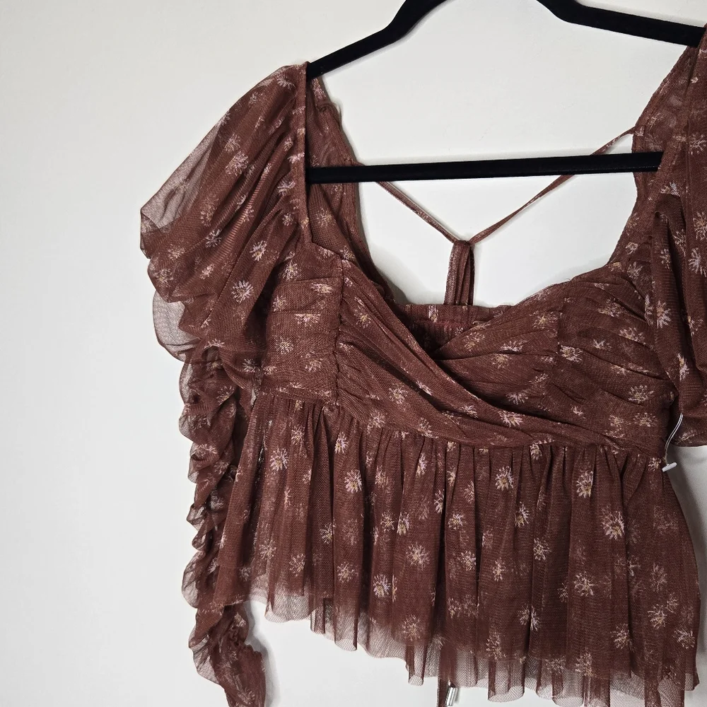 FREE PEOPLE Mesh Puff Long Sleeve Daisy Floral Tie Back Sweetheart Neckline Top